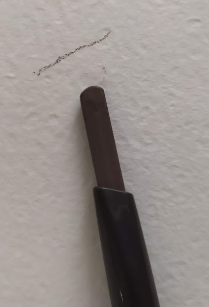 карандаш для бровей